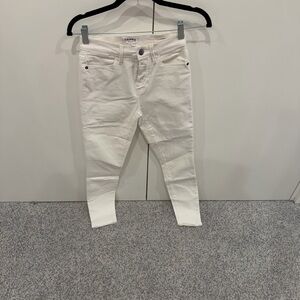 Frame Denim Crisp Off-White Straight Leg Jeans